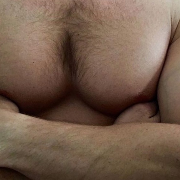 Winter Closet Cleanout! 30% DISCOUNT ON BUNDLES!!!! - Picture 6 of 7